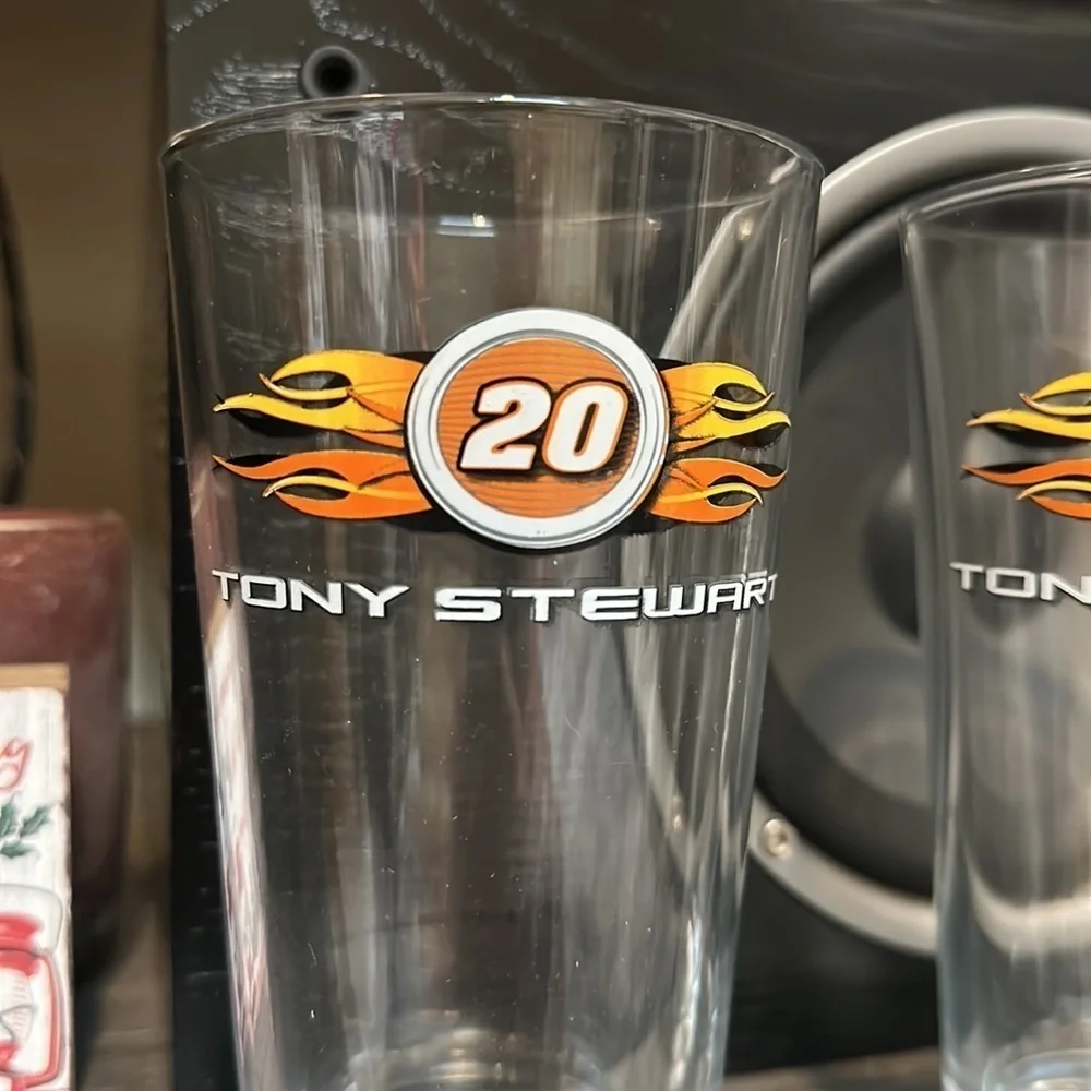 TONY STEWART GLASSWARE SET OF 2 GLASS CUPS